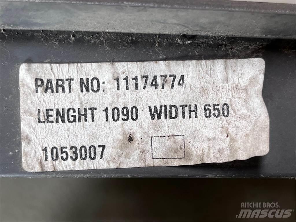  Skærm, Volvo L60F - L90G Andet tilbehør