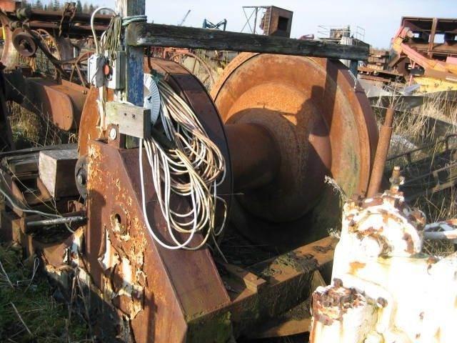  Spil - vægt ca. 7 ton Hejsespil, hejseværk og materialelifte