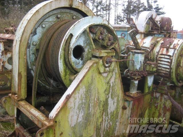  Støttebensspil ex. Storhavn Hejsespil, hejseværk og materialelifte