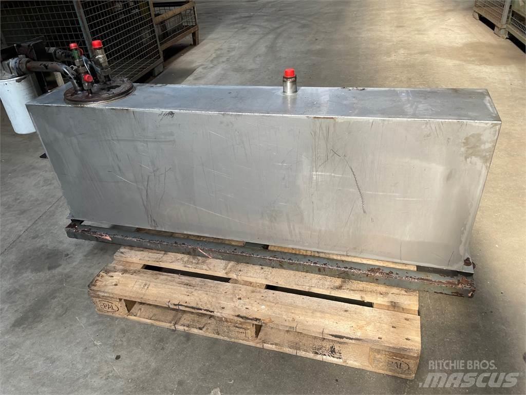  Tank, rustfri - ca. 200 Ltr. Andet tilbehør
