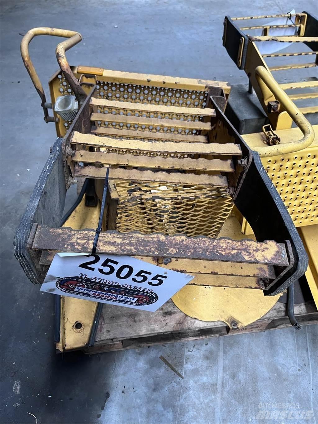  Trappe, Volvo L90E Andet tilbehør