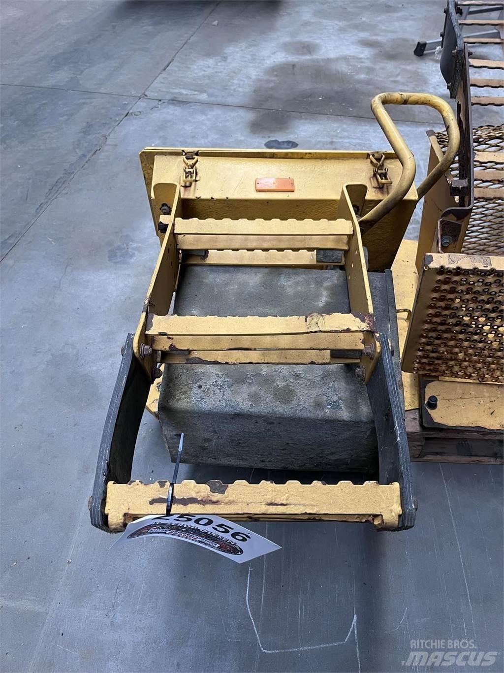 Trappe, Volvo L90E Andet tilbehør