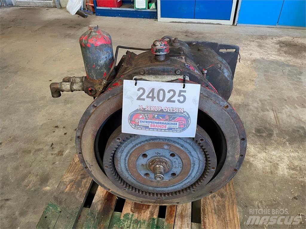  Twin Disc Model 6-C-1502-1 Gear