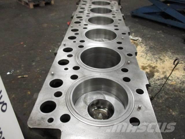 Volvo D100 short blok Motorer