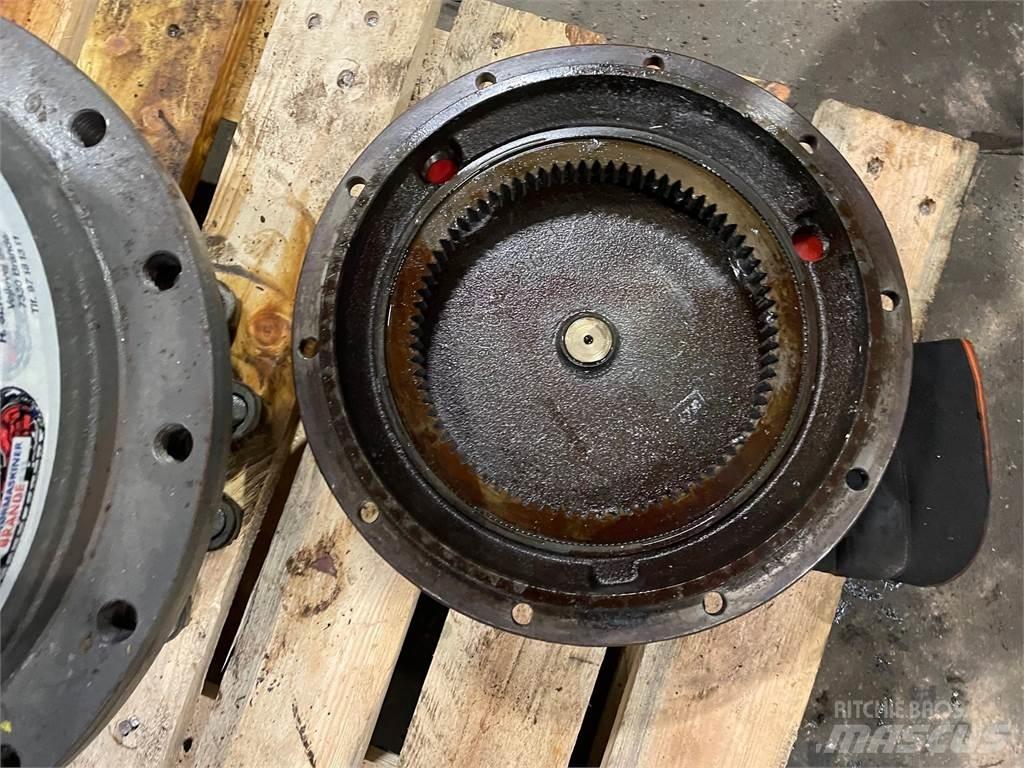 Volvo EC230B Køregear Gear