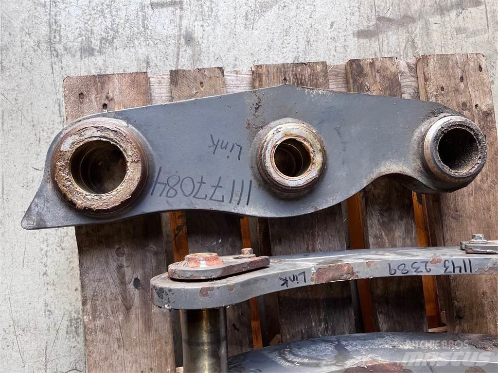 Volvo L60H Link Arm Andet tilbehør