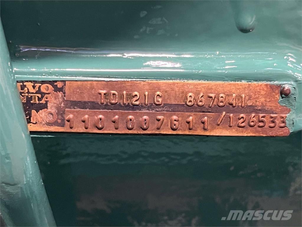 Volvo TD121G motor Motorer