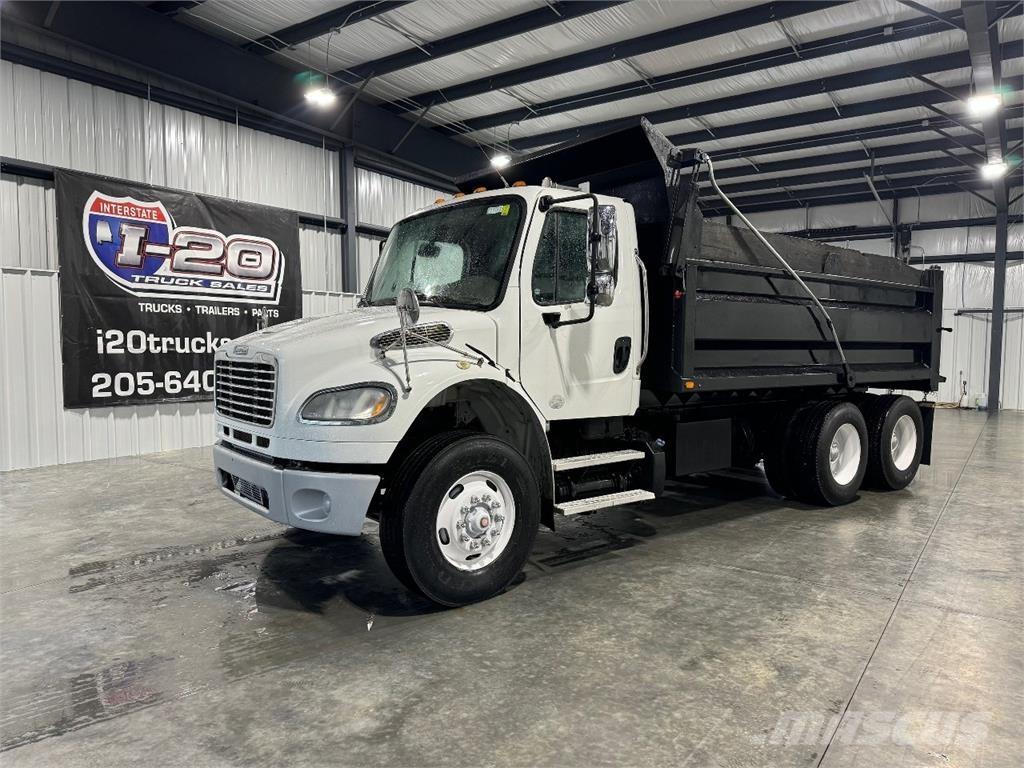 Freightliner M2 106 Lastbiler med tip