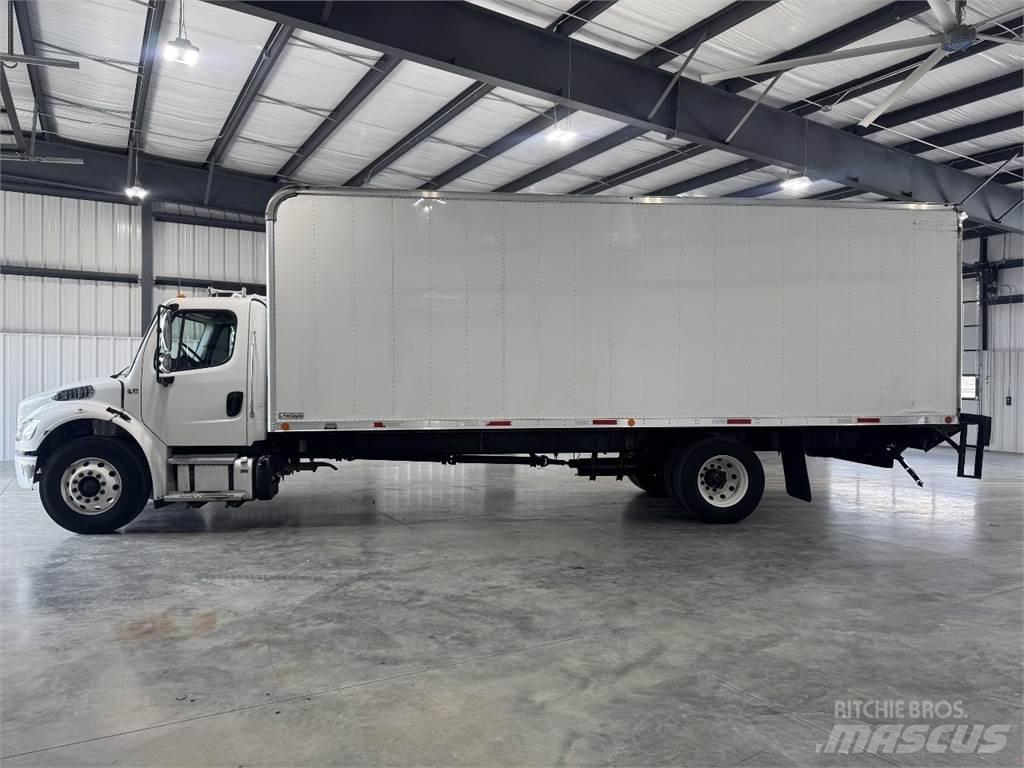 Freightliner M2106 Fast kasse