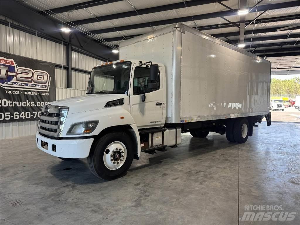 Hino 268A Fast kasse