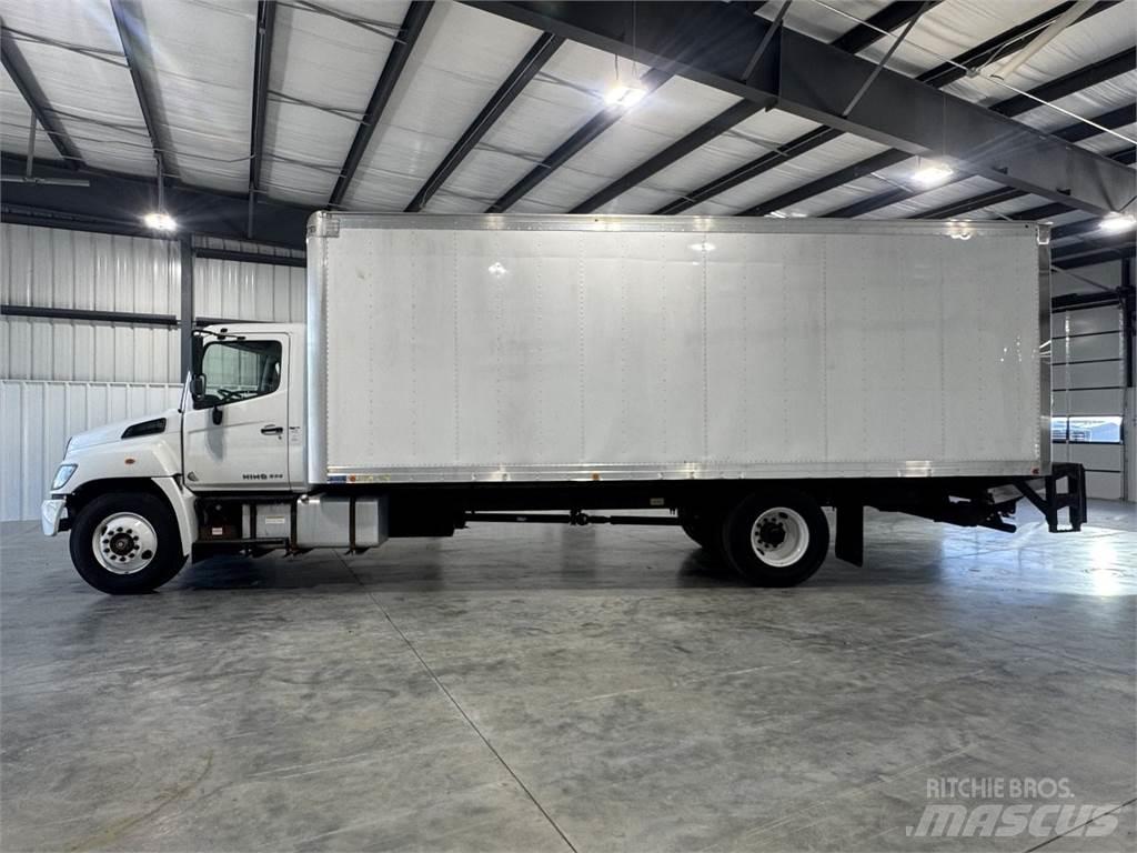 Hino 268A Fast kasse