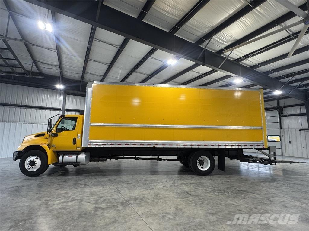 International MV Fast kasse
