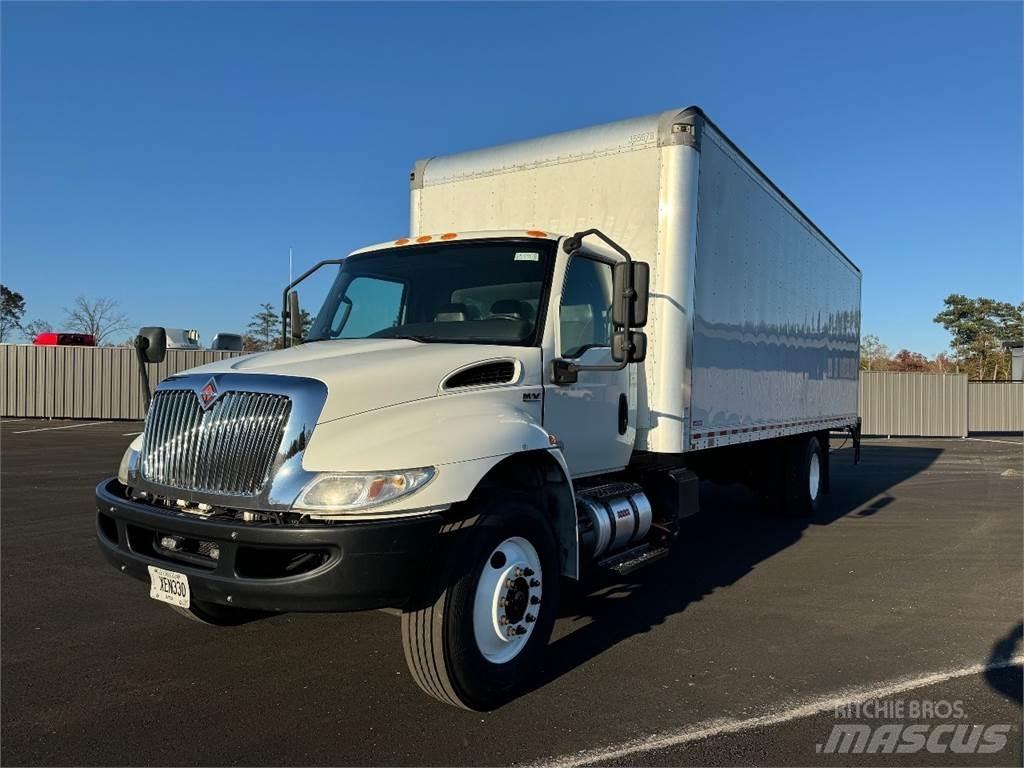 International MV607 Fast kasse