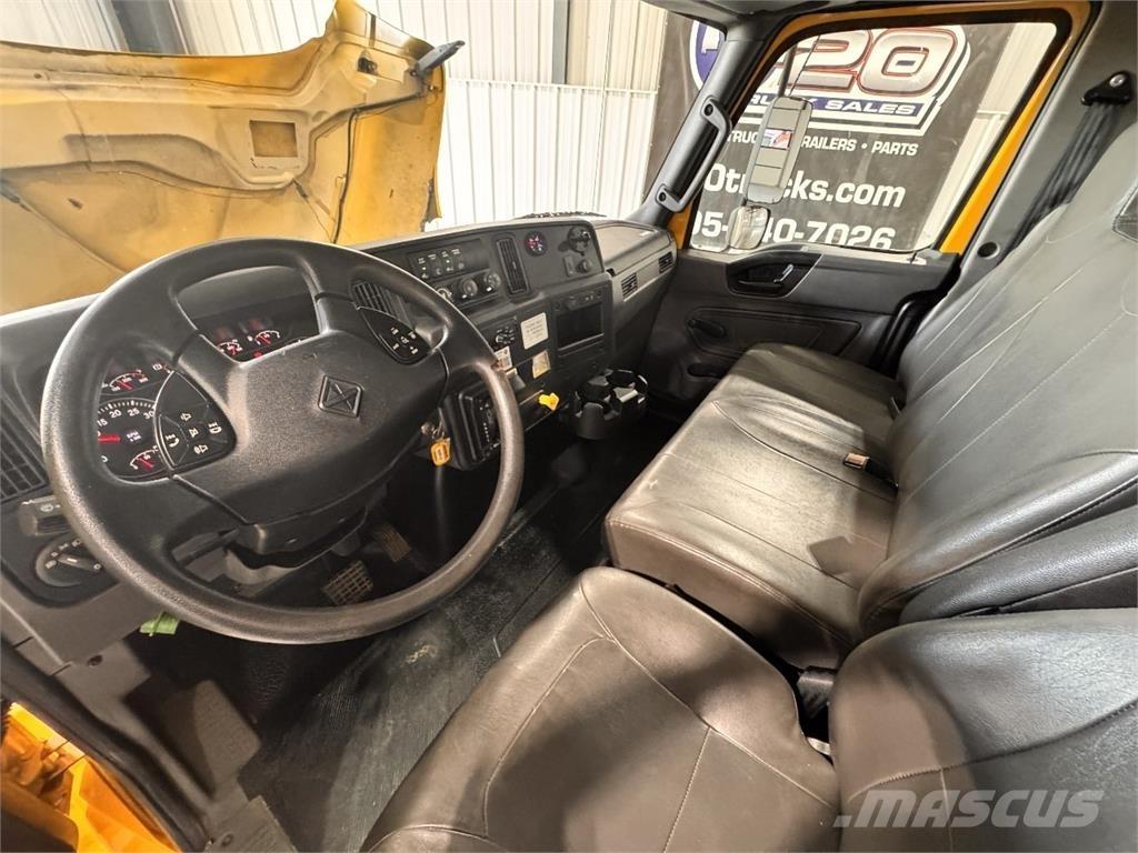 International MV607 Fast kasse