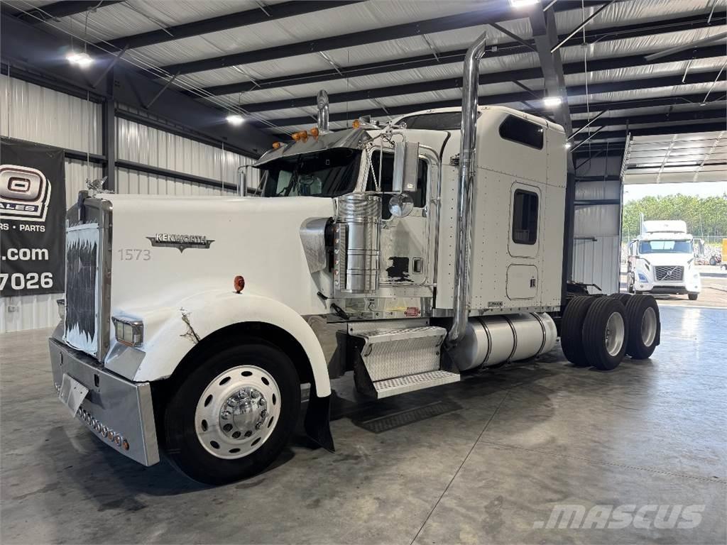 Kenworth W900 Trækkere
