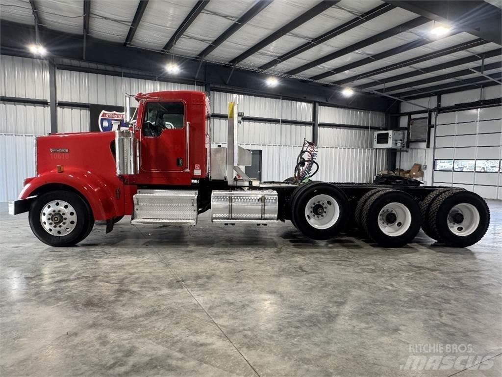 Kenworth W900L Trækkere