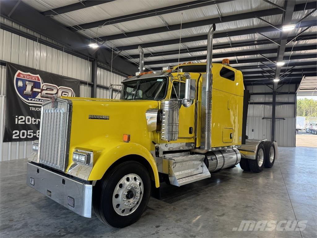 Kenworth W900L Trækkere