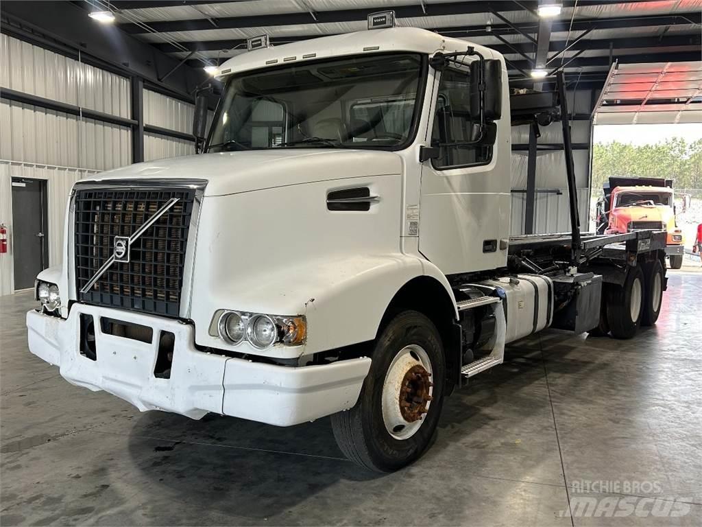Volvo VHD Lastbiler med containerramme / veksellad