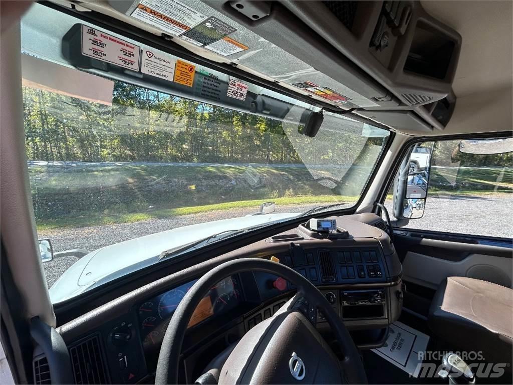 Volvo VNL42T300 Trækkere