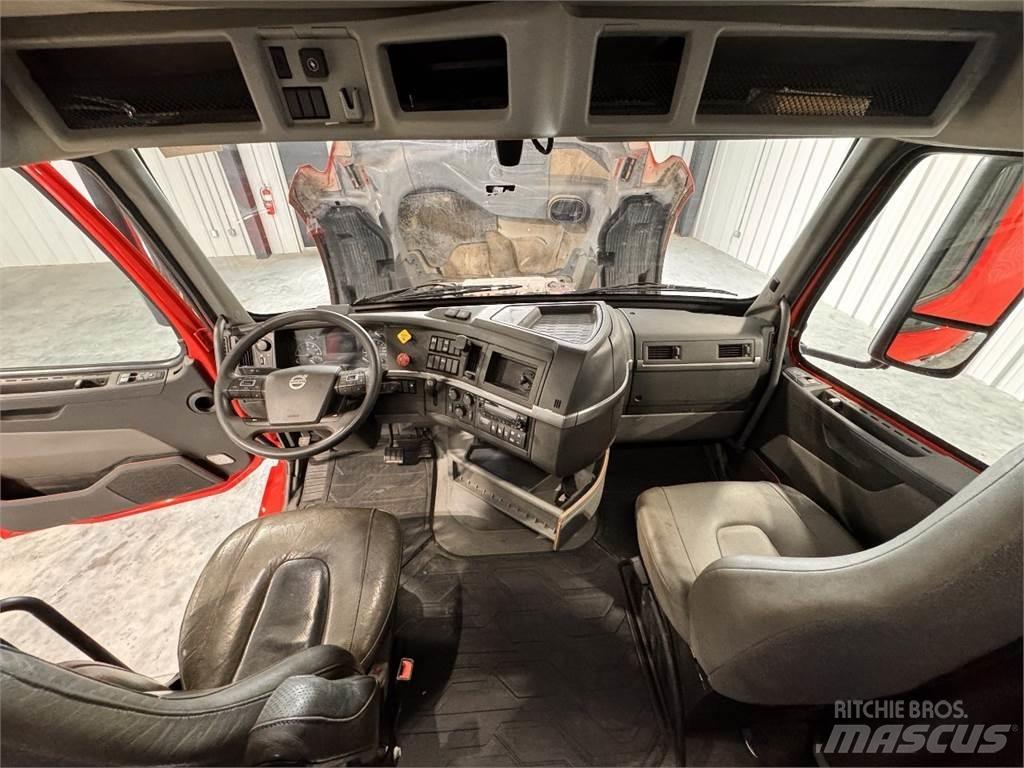Volvo VNL64T740 Trækkere