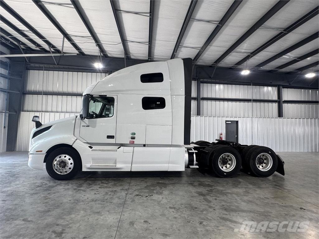 Volvo VNL760 Trækkere