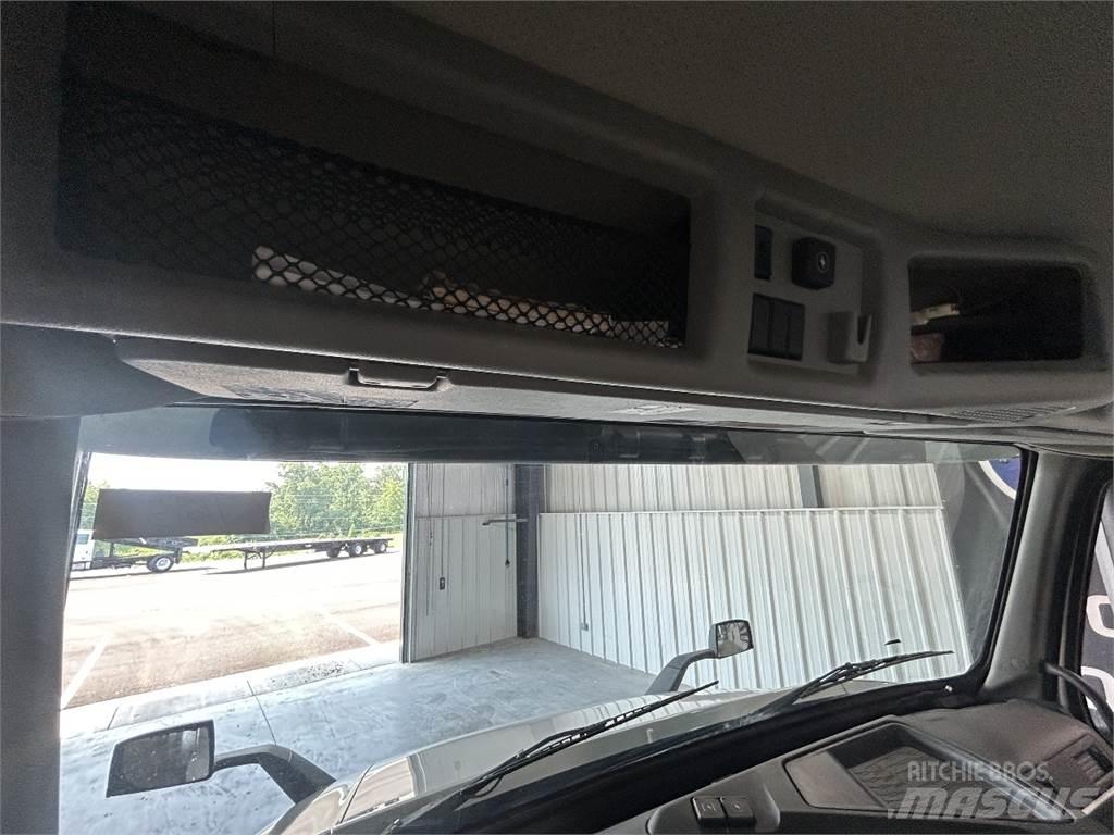 Volvo VNR64T300 Trækkere