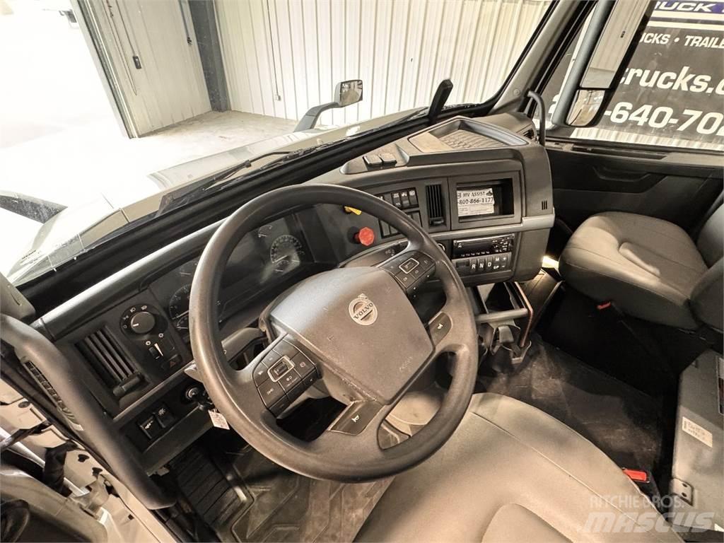 Volvo VNR64T300 Trækkere