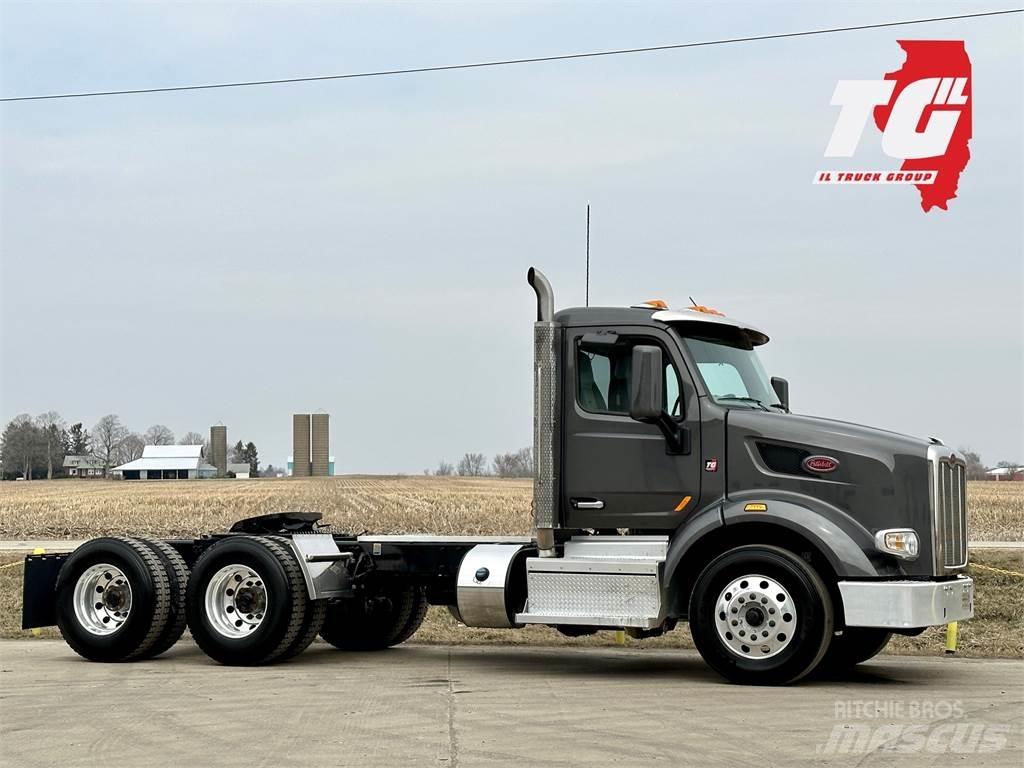 Peterbilt 567 Trækkere