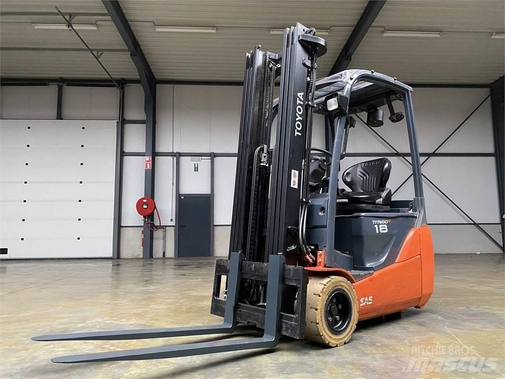 Toyota 8FBEKT18 El gaffeltrucks