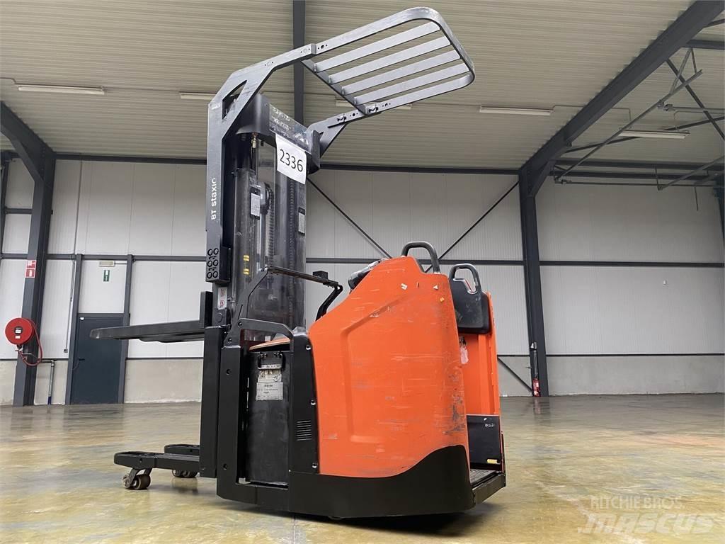 Toyota BT SPE140L Selvkørende stablere