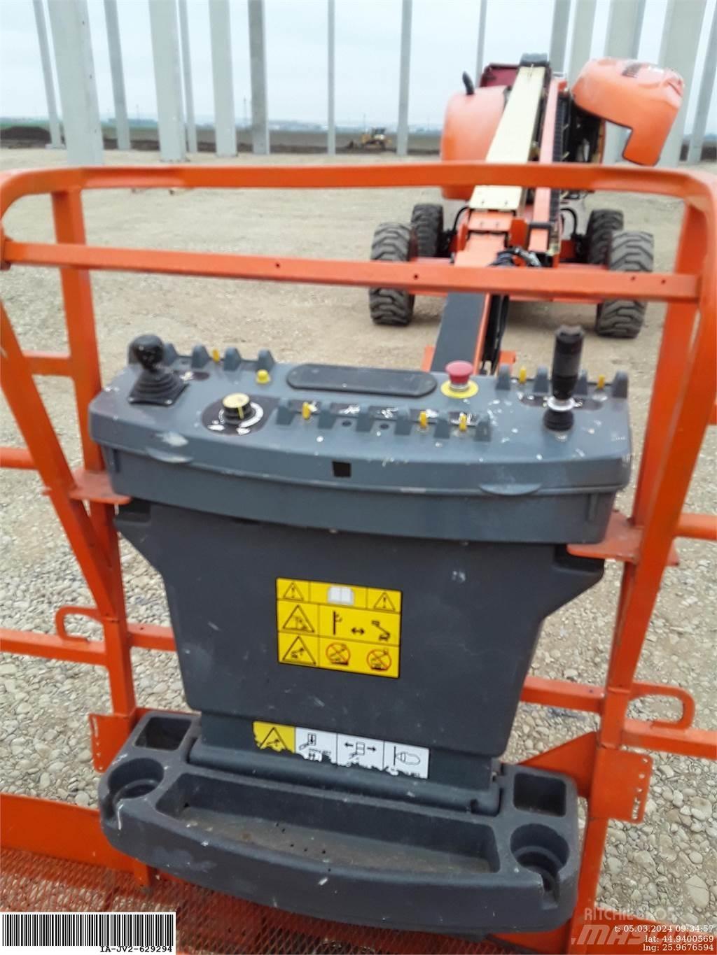 JLG 660SJ Bomlifte med knækarm