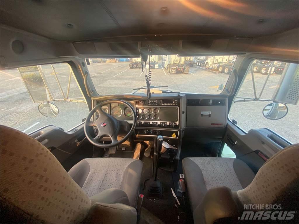 Kenworth T440 Chassis