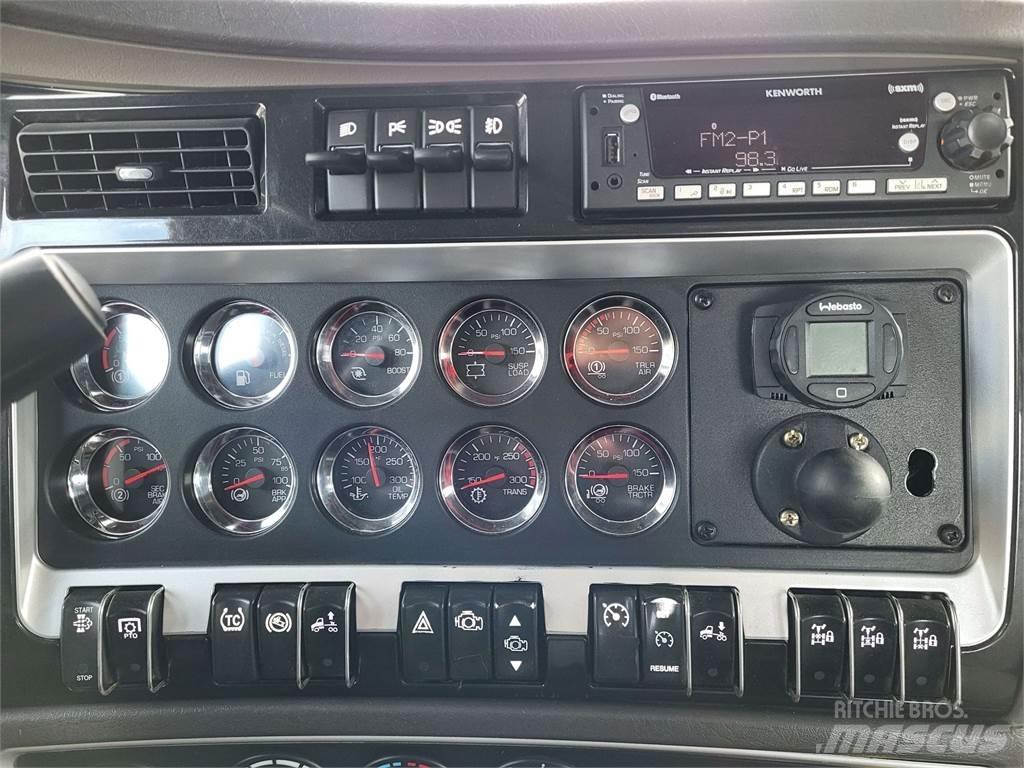 Kenworth W900 Chassis