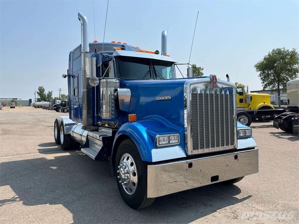 Kenworth W900L Trækkere