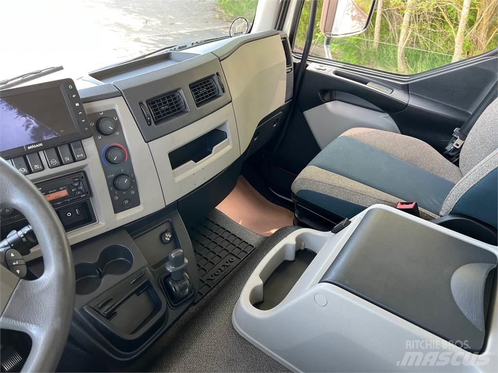 Volvo FL250 Kølelastbiler