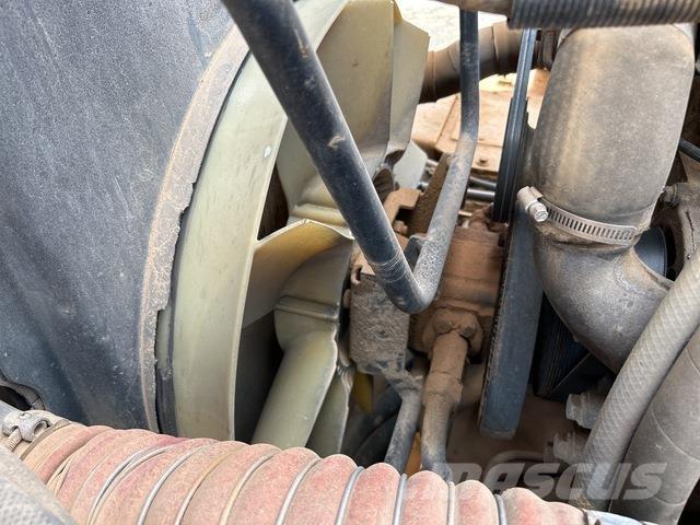 Astra ADT40 Terrængående lastbiler