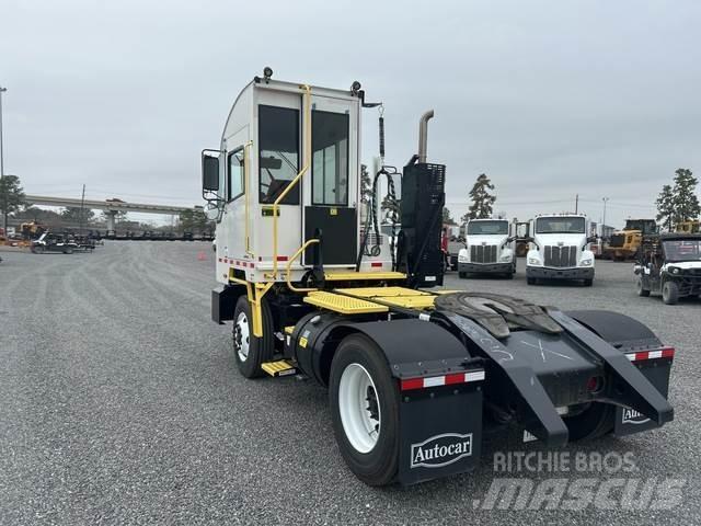 Autocar ACTT42 Terminaltraktorer
