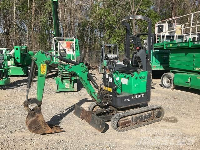 Bobcat E10 Gravemaskiner på larvebånd