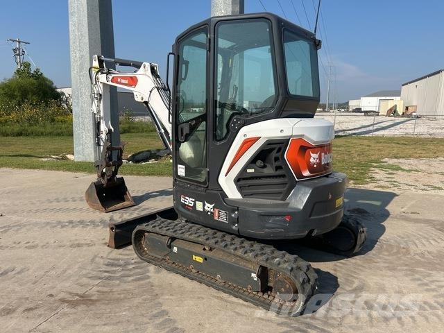 Bobcat E35 Gravemaskiner på larvebånd