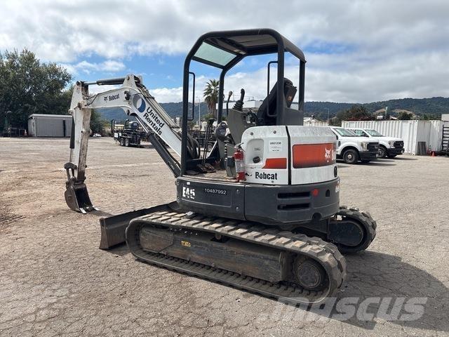 Bobcat E45 Gravemaskiner på larvebånd