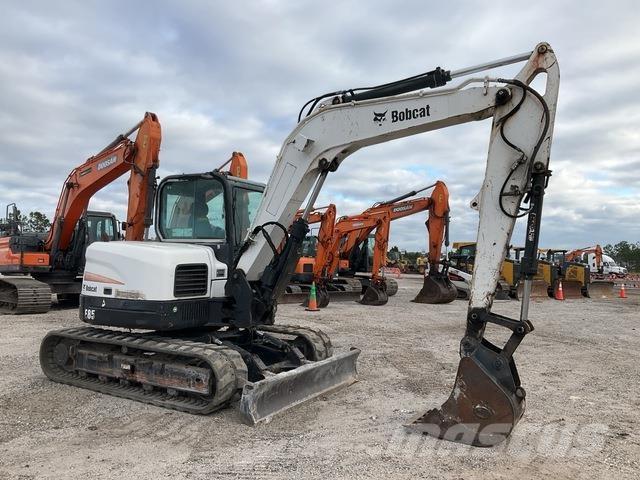 Bobcat E85 Gravemaskiner på larvebånd