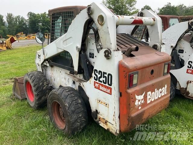 Bobcat S250 Minilæsser - skridstyret