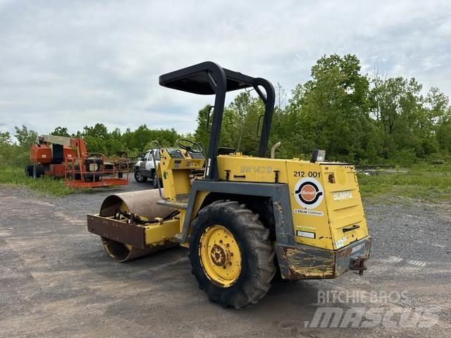 Bomag BW142D Enkelt tromle