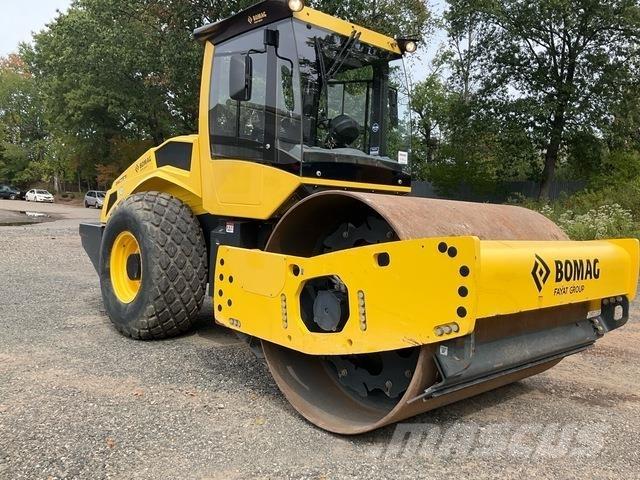 Bomag BW211 D Enkelt tromle