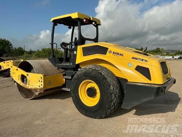 Bomag BW211D-5 Enkelt tromle