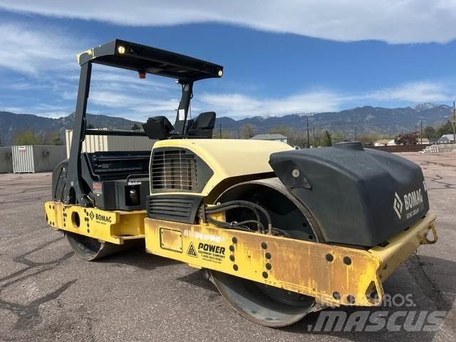 Bomag BW266AD Tromle med luftdæk