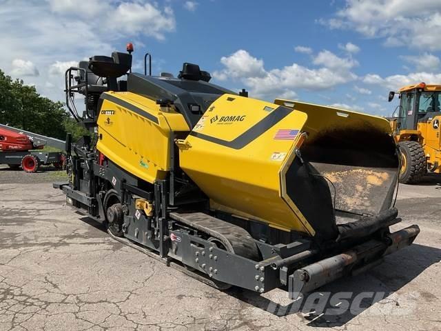Bomag CR-820T Asfaltudlæggere