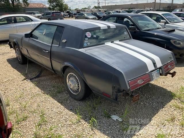 Buick Riviera Biler