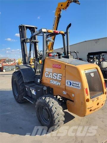 CASE 586H Terrængående gaffeltruck
