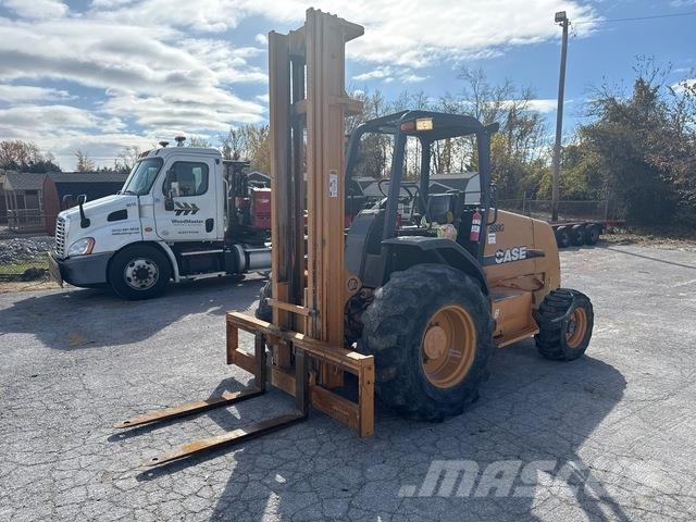 CASE 588G Gaffeltrucks - andre